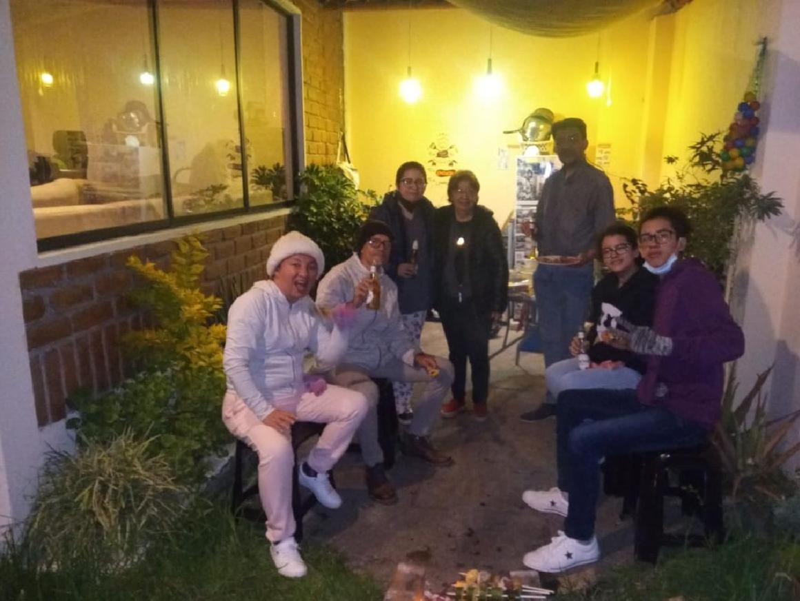 Casa De Huespedes Tu Parada En Cuenca Bagian luar foto