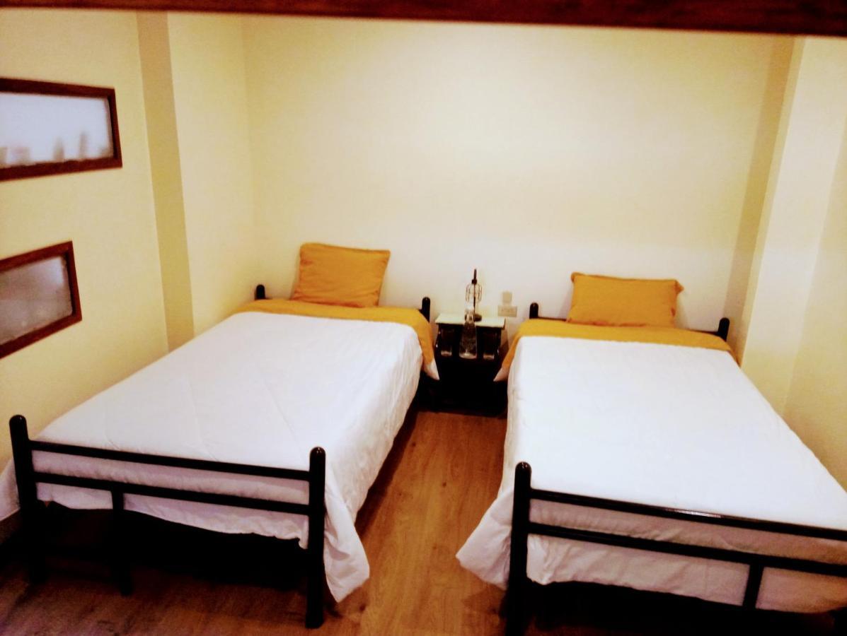 Casa De Huespedes Tu Parada En Cuenca Bagian luar foto